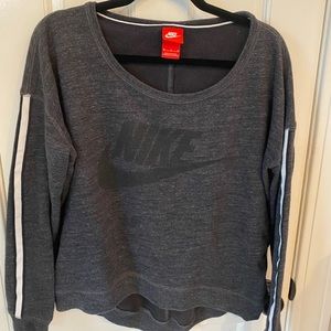 Nike scoopneck crop top gray sweatshirt